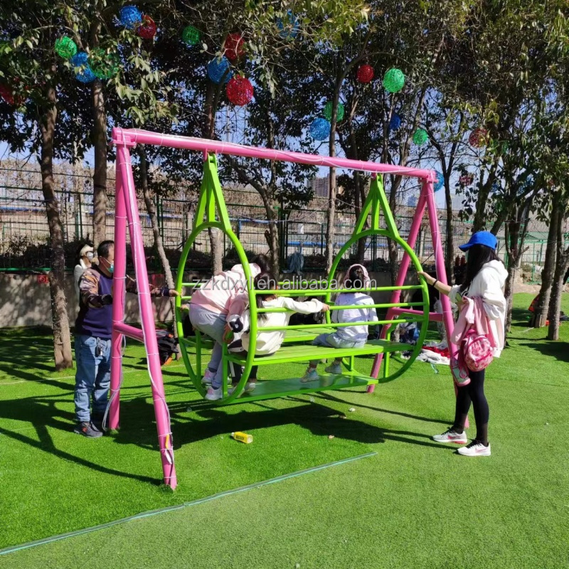 Outdoor Children'S Park - Atracción de Parque de Diversiones, Columpio